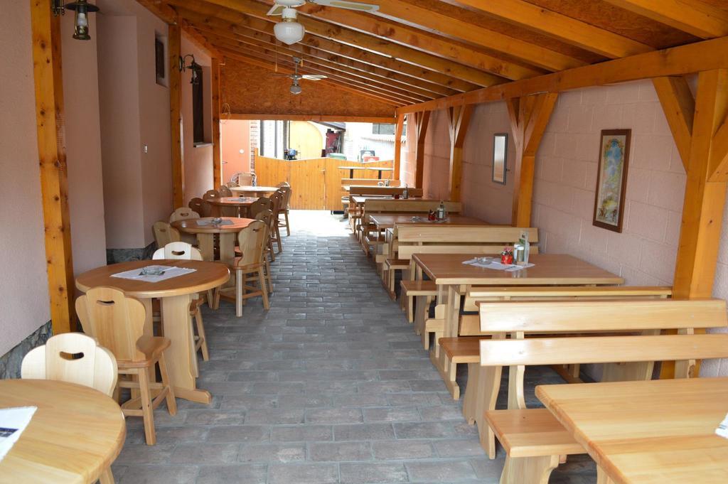 Guest House Aquarius Bosnyáki Kültér fotó